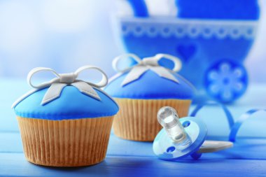 lezzetli kek dekore edilmiş