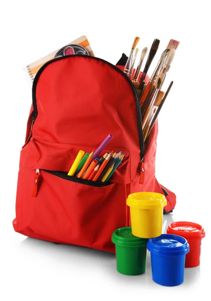 Roter Rucksack mit bunten Farben isoliert auf weißem Hintergrund — Stockfoto