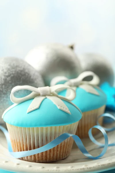Smakelijke cupcakes versierd — Stockfoto