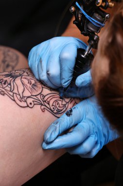 Dövme yapma süreci 