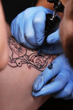 Dövme yapma süreci 