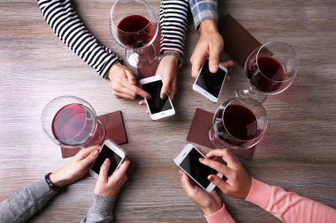el ile akıllı telefon 
