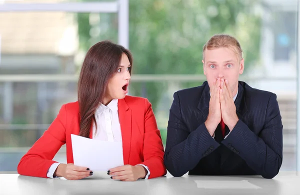 TV-Anker-Training zum Nachrichtenerzählen — Stockfoto