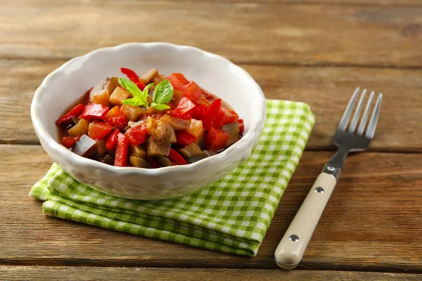Ratatouille in bowl on table — Stock Photo, Image