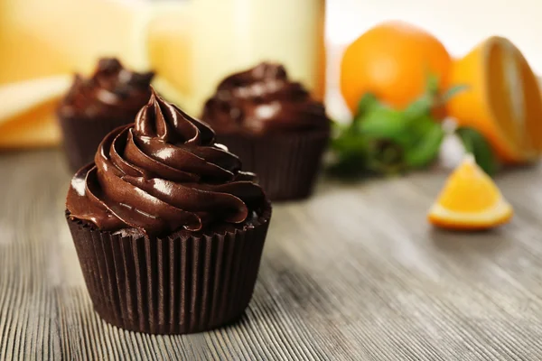 Leckere Schokoladen-Cupcakes — Stockfoto