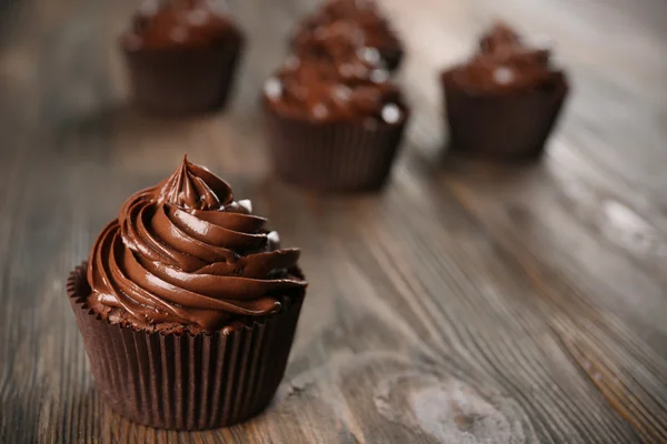 Tasty chocolate cupcakes — Stock Photo, Image