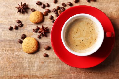 Masada bir fincan kahve.