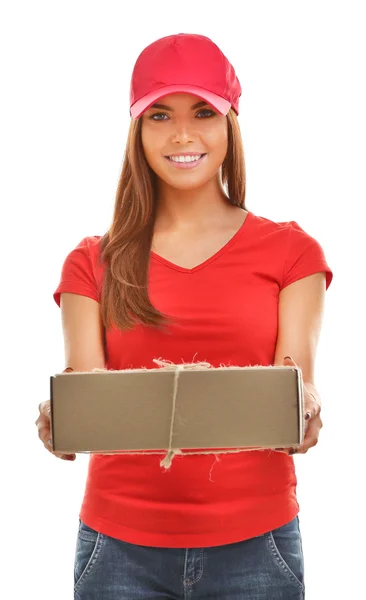 Entrega mujer en uniforme holding paquete — Foto de Stock