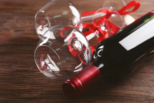 Láhev vína a sklenice — Stock fotografie