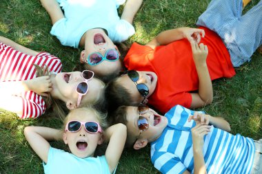 mutlu çocuklar aktif 