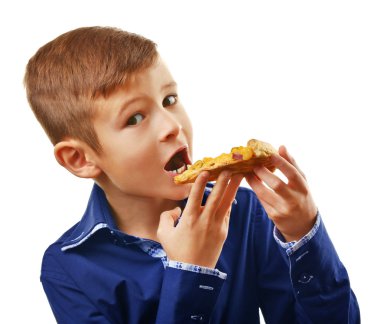 küçük boy pizza yemek  