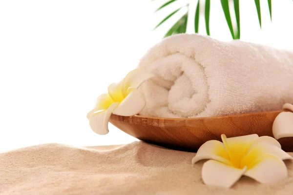 Spa towel with plumeria and bamboo — Stock Photo, Image