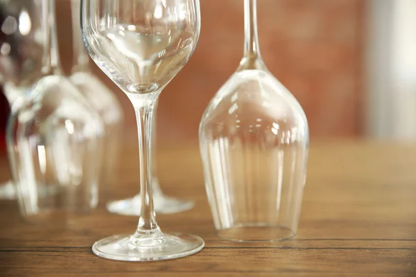 Empty wine glasses — Stock Photo, Image