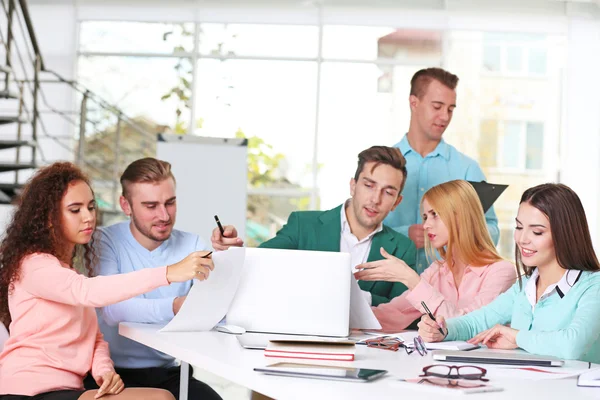 Treffen im Konferenzraum — Stockfoto