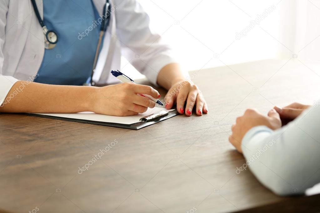 Patient visiting doctor 