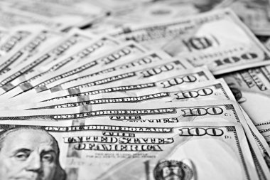 Birçok yüz dolar
