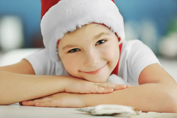 Retrato de menino alegre — Fotografia de Stock