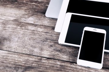 Modern elektronik becerikli alet yığını