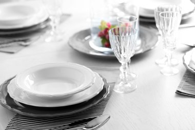 Tablo lokantada ayarla