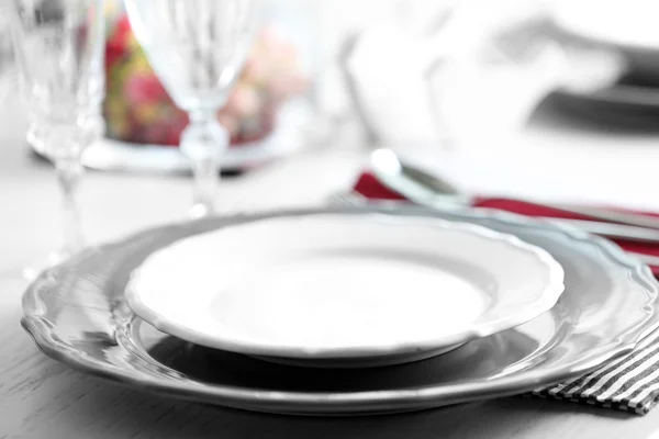 Table set at restaurant — Stock Photo, Image