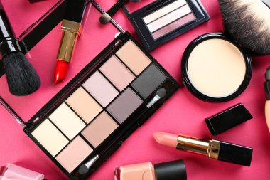 Dekoratif moda kozmetik