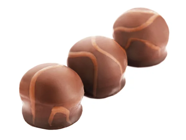 Drei Schokoladenbonbons — Stockfoto