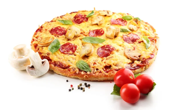 Läckra välsmakande pizza isolerad på vit — Stockfoto