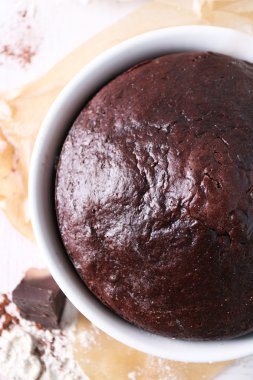 Çikolatalı pasta pişmiş