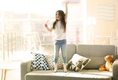 Güzel küçük kız.  