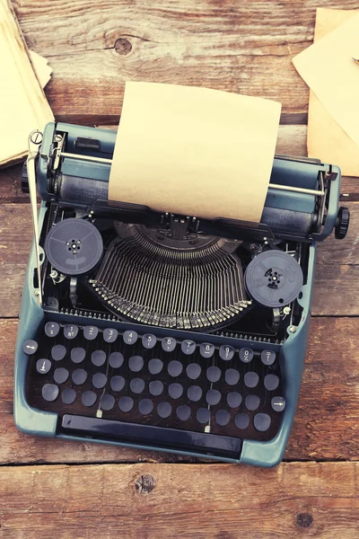 Vintage máquina de escrever preta — Fotografia de Stock