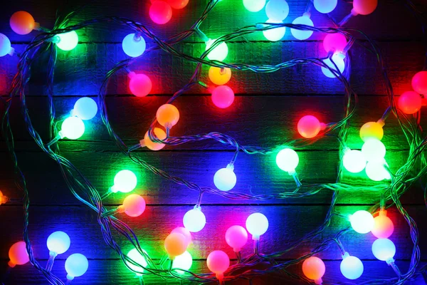 電気クリスマスの花輪 — ストック写真