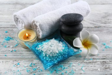 Ahşap arka plan üzerinde ayarla spa dekore edilmiş