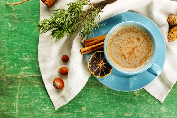 Kopje koffie met zoete — Stockfoto