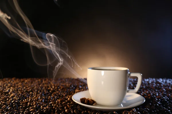 Egy csésze forró kávét. — Stock Fotó