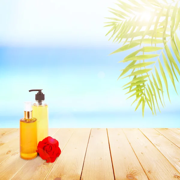 Güneş kozmetik şişe — Stok fotoğraf