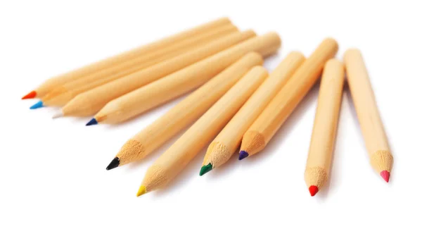 Crayons colorés sur blanc — Photo