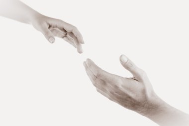 Birbirlerine doğru ulaşan eller