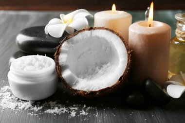 Spa Hindistan cevizi ürünler