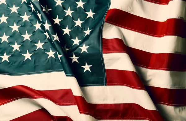 Amerikanische Flagge schwenken — Stockfoto