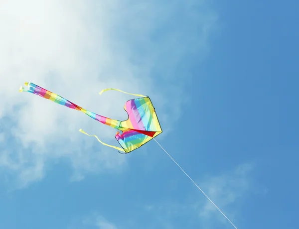 Pipa no céu azul — Fotografia de Stock