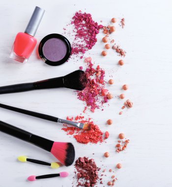 Makyaj araçları ve kozmetik