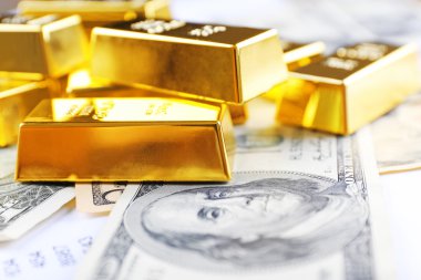 Altın külçelerini Doları banknot üzerinde