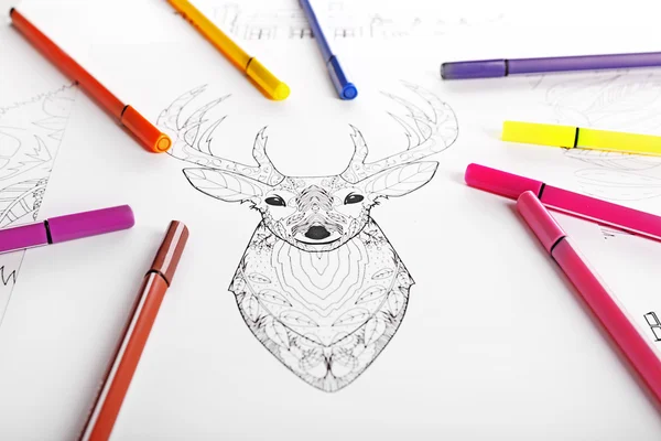 Doodle dibujo de ciervos —  Fotos de Stock