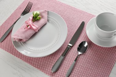 Tablo ayarı yemekleri ile