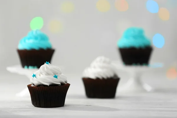 Beaux cupcakes au chocolat — Photo