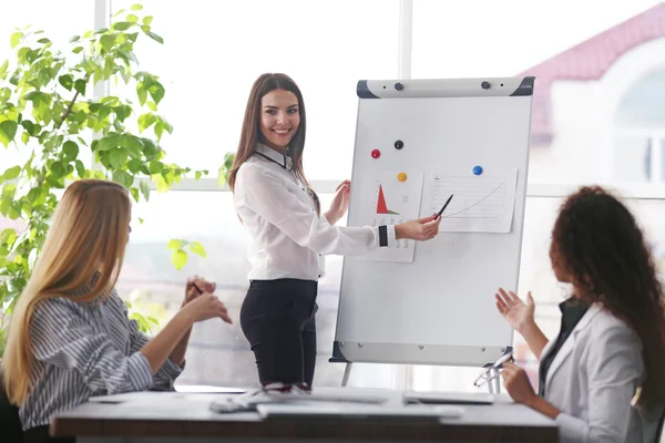 Möte i konferensrummet — Stockfoto