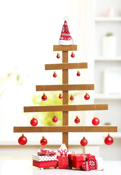 Handmade Christmas tree and presents — Stock Photo, Image