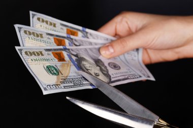 Makas kesim Doları elleriyle