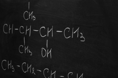Formüllü okul tahtası