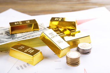 Altın külçelerini euro para ile 